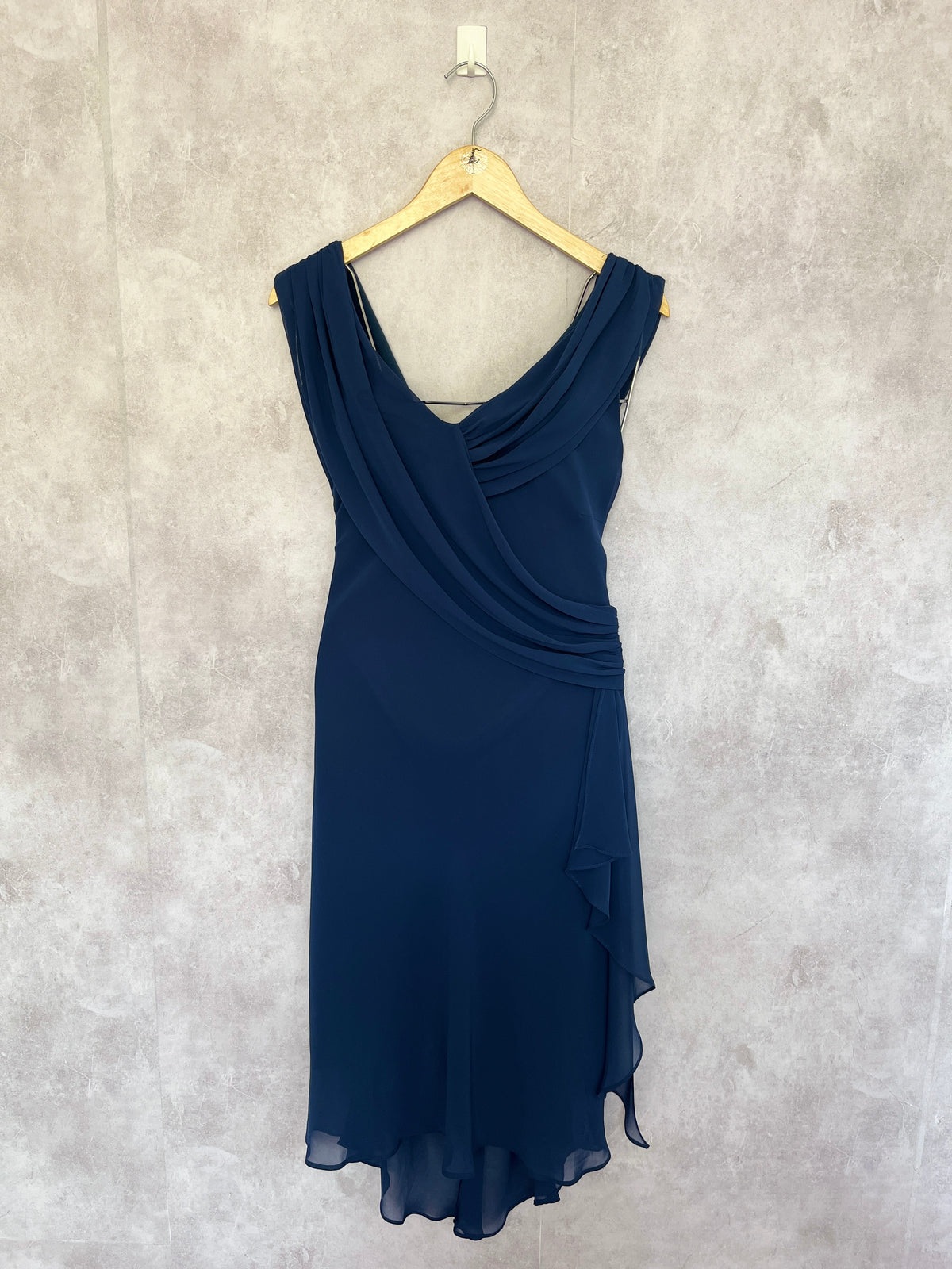 Vestido mídi em chiffon